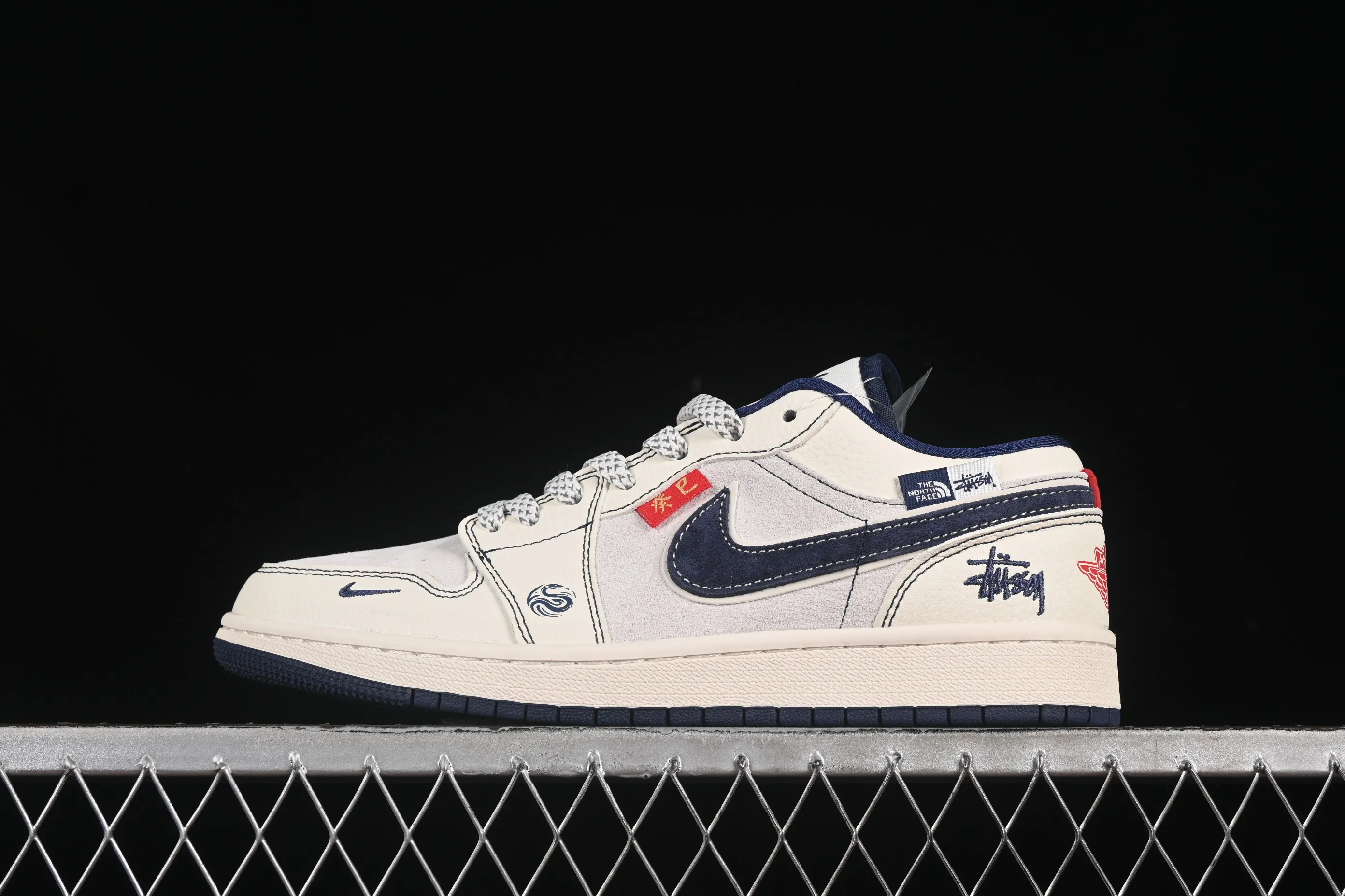 All categories Air Jordan Jordan series basketball shoes Air Jordan 1 Low High-end customized low-top sneakers Air Jordan 1 Low AJ1 Joe 1 Year of the Snake limited blue hook woven fabric High-end customized low-top retro basketball shoes YX5066-316